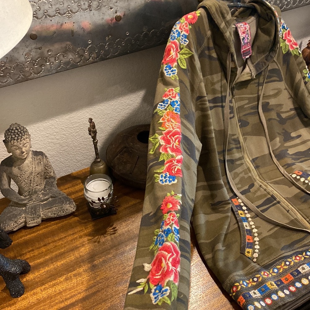 Johnny Was Olive Camo Zip Hoodie with Floral Sleeve Embroidery - Picture 3 of 4